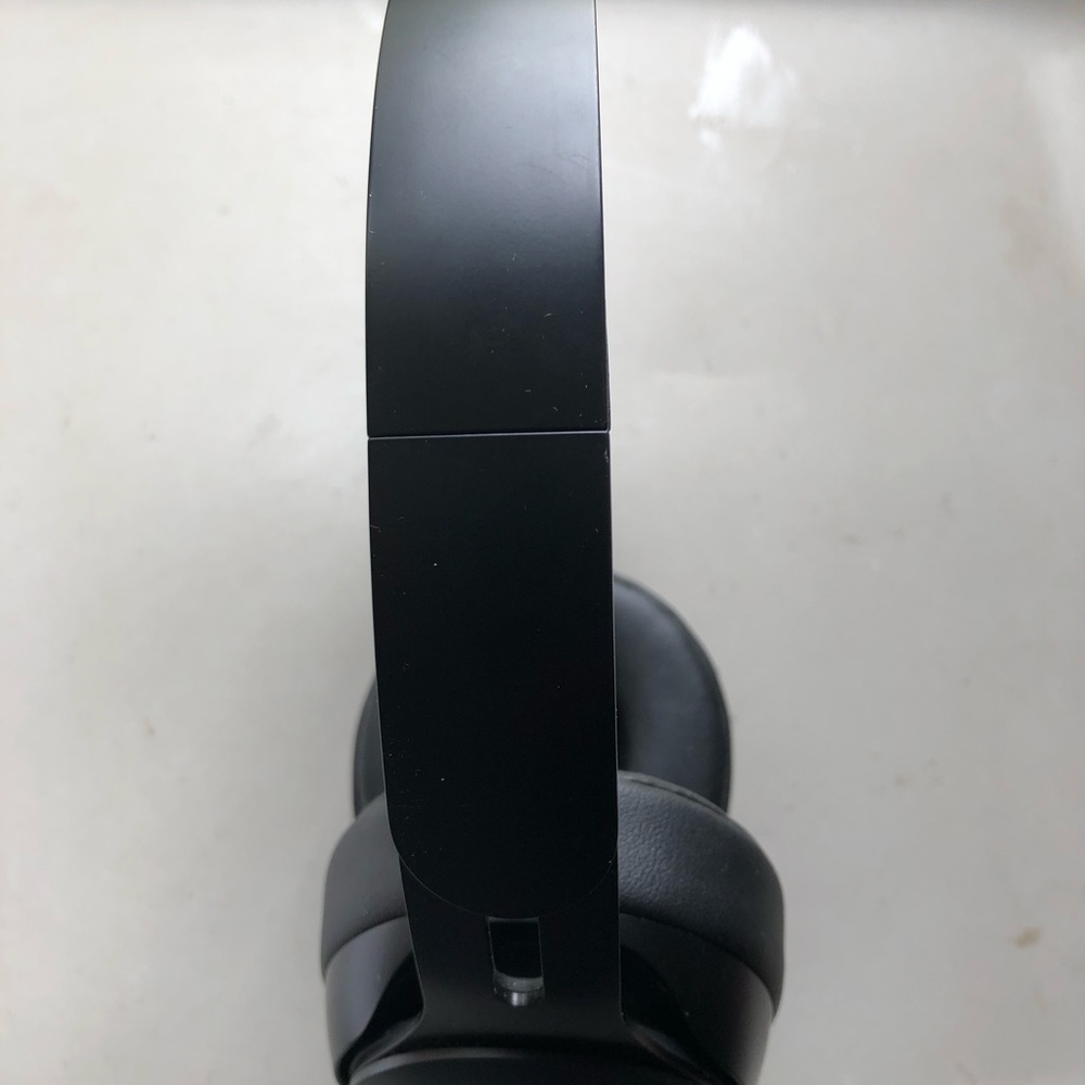Beats Solo Pro Wireless Headphones (Parts/Repair)